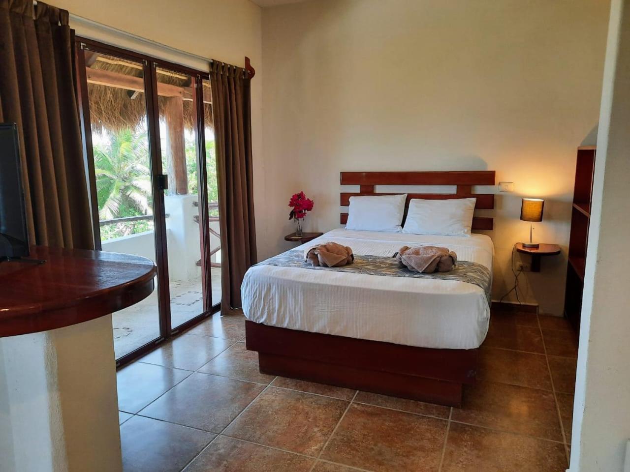 Porto Coral Hotel & Suites Mahahual Exterior foto